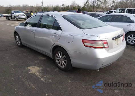 2010 Toyota Camry Xle V6 z USA, uszkodzony, nr VIN 4T1BK3EK4AU113549